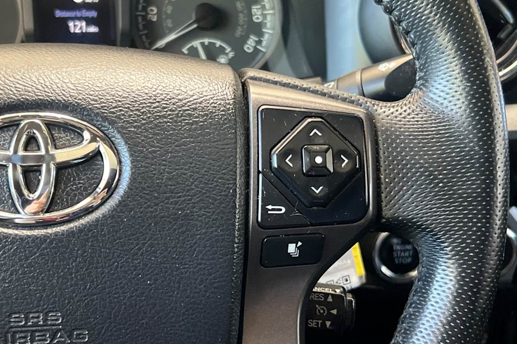 Thumbnail: 2016 Toyota Tacoma - 28
