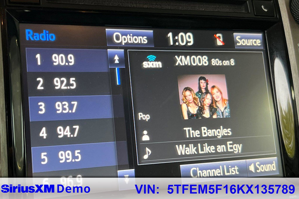 Thumbnail: 2019 Toyota Tundra - 30