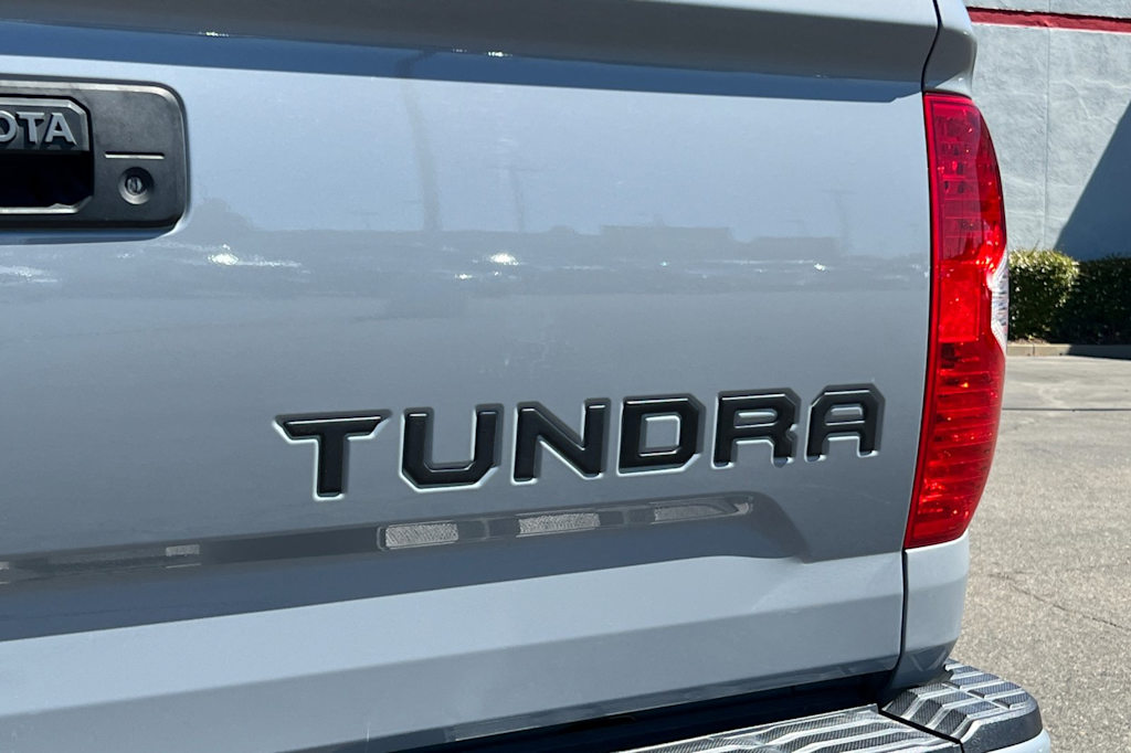 2018 Toyota Tundra SR5 7