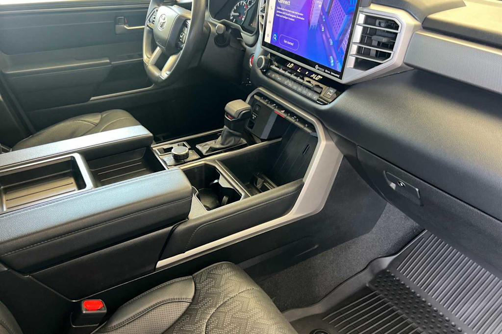Thumbnail: 2022 Toyota Tundra - 12