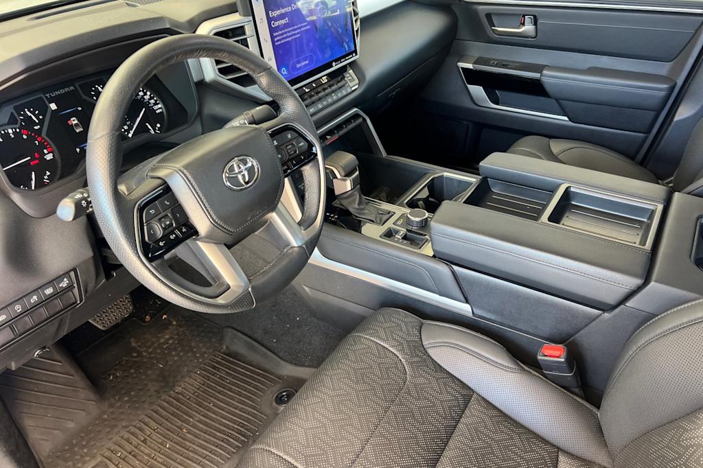 Thumbnail: 2023 Toyota Tundra - 9