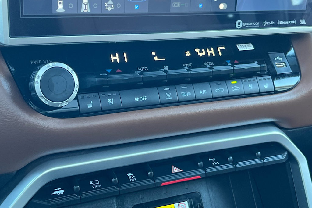 Thumbnail: 2023 Toyota Tundra - 24