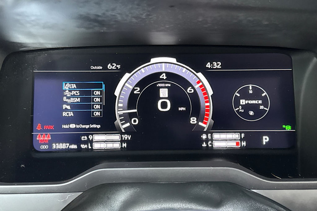 Thumbnail: 2023 Toyota Tundra - 16