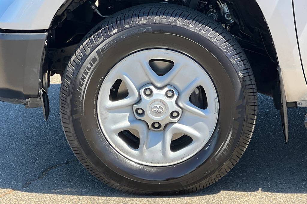 Thumbnail: 2014 Toyota Tundra - 7