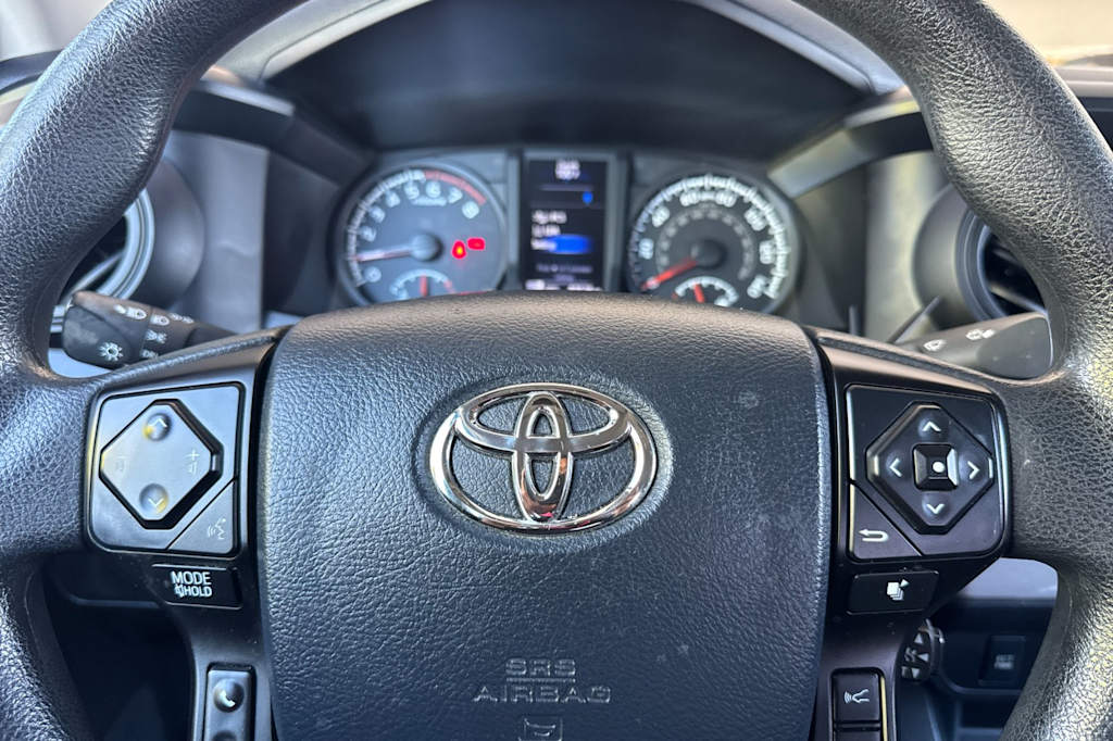 Thumbnail: 2019 Toyota Tacoma - 26