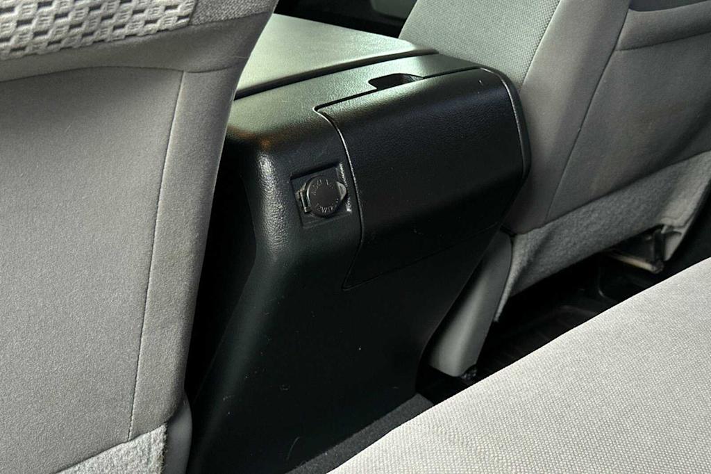 2013 Toyota Tundra  23