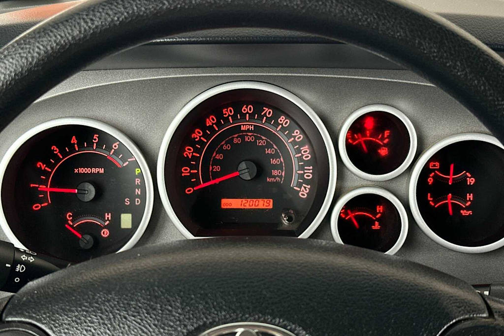 2013 Toyota Tundra  14