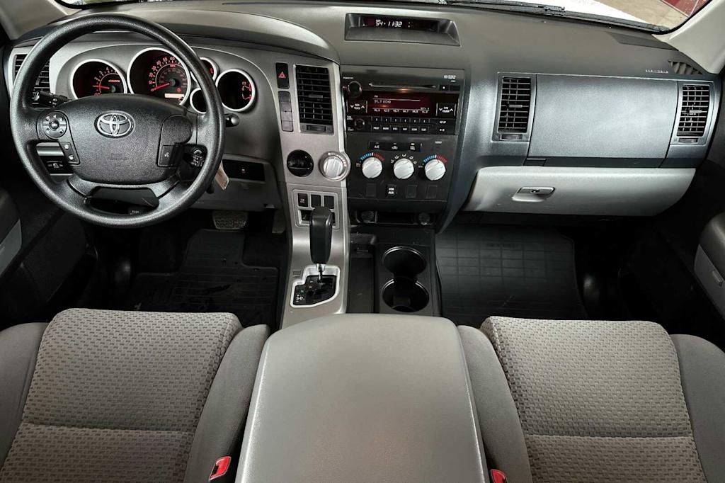 2013 Toyota Tundra  2