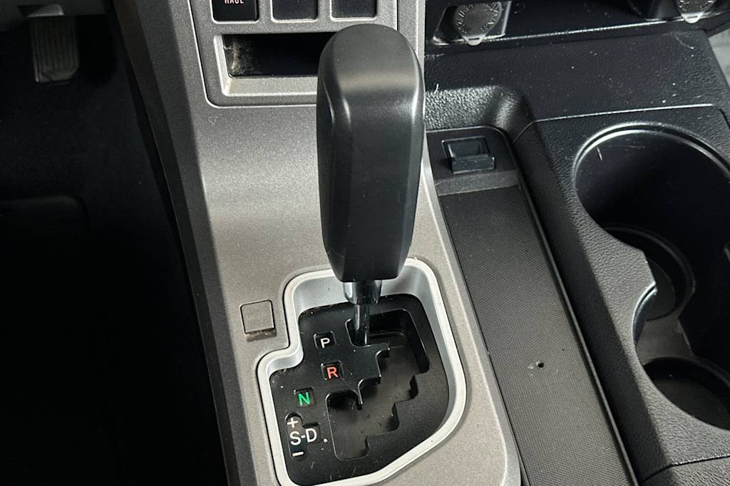2013 Toyota Tundra  13
