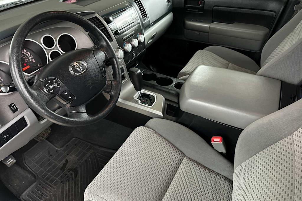 2013 Toyota Tundra  8