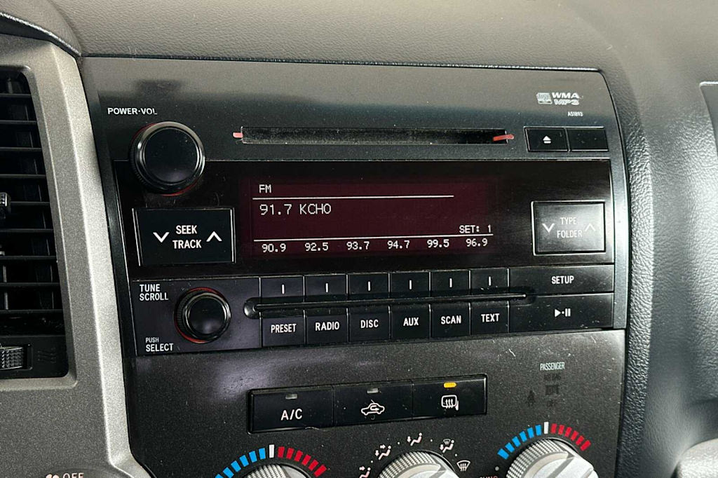 2013 Toyota Tundra  12