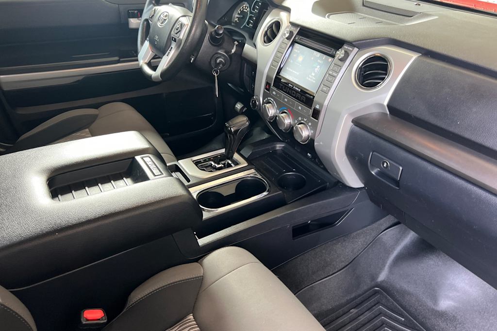 Thumbnail: 2019 Toyota Tundra - 12