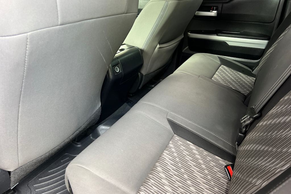 Thumbnail: 2019 Toyota Tundra - 10