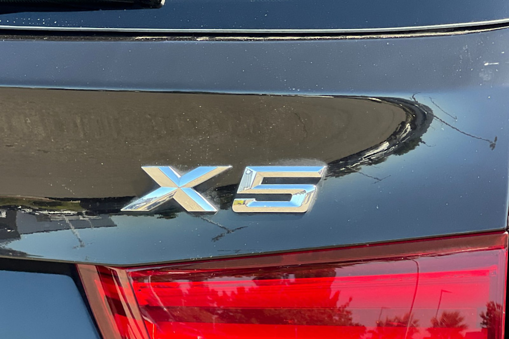 Thumbnail: 2015 BMW X5 - 35