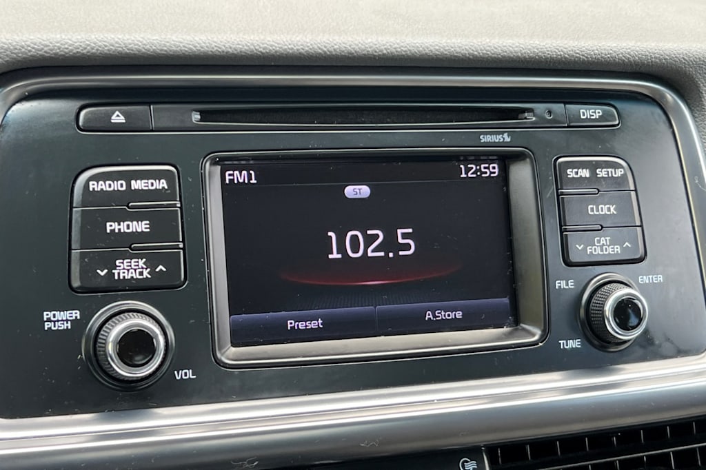 Thumbnail: 2016 Kia Optima - 13