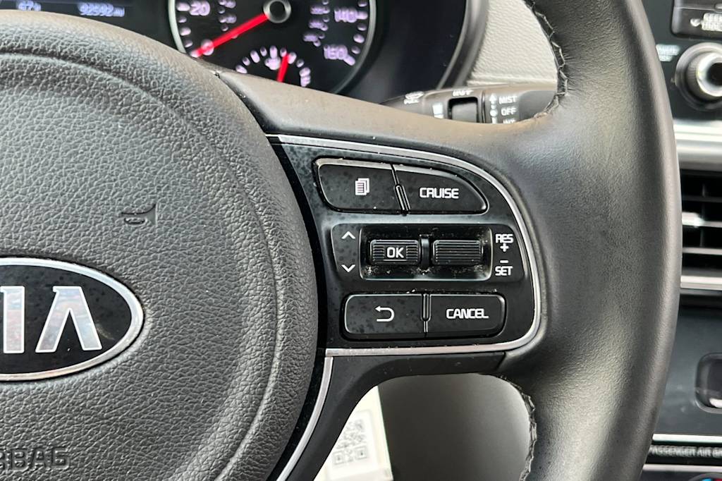 Thumbnail: 2016 Kia Optima - 29