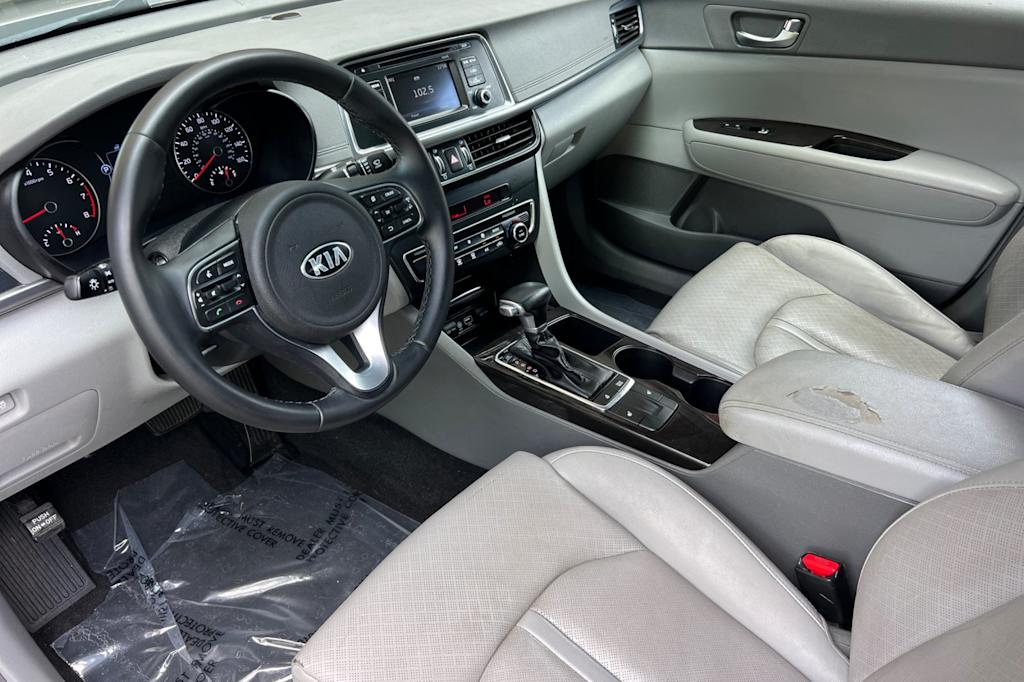 Thumbnail: 2016 Kia Optima - 8