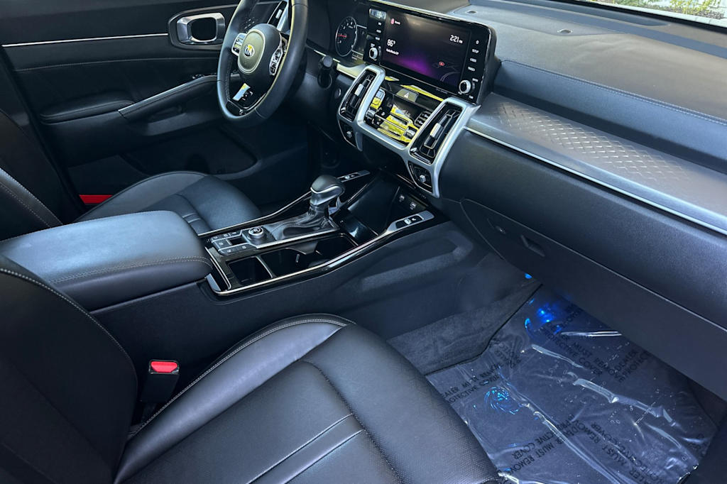 Thumbnail: 2021 Kia Sorento - 12