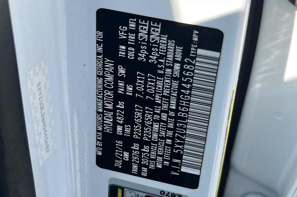 Thumbnail: 2017 Hyundai Santa Fe - 17