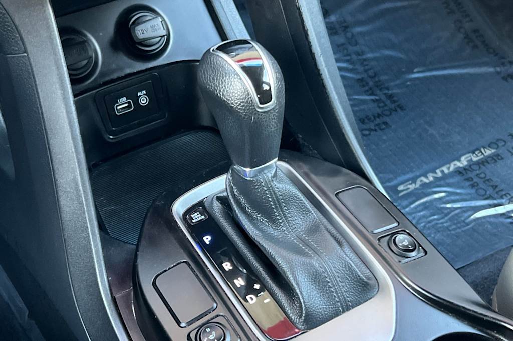 Thumbnail: 2017 Hyundai Santa Fe - 14