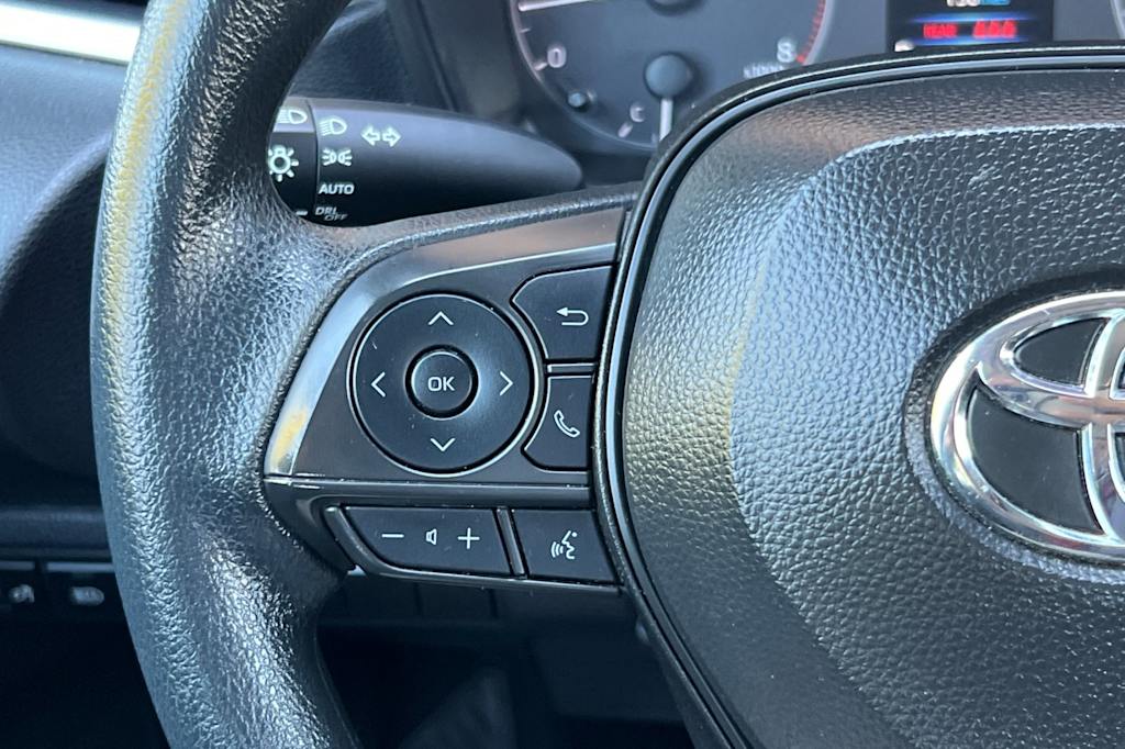 Thumbnail: 2025 Toyota Corolla - 25