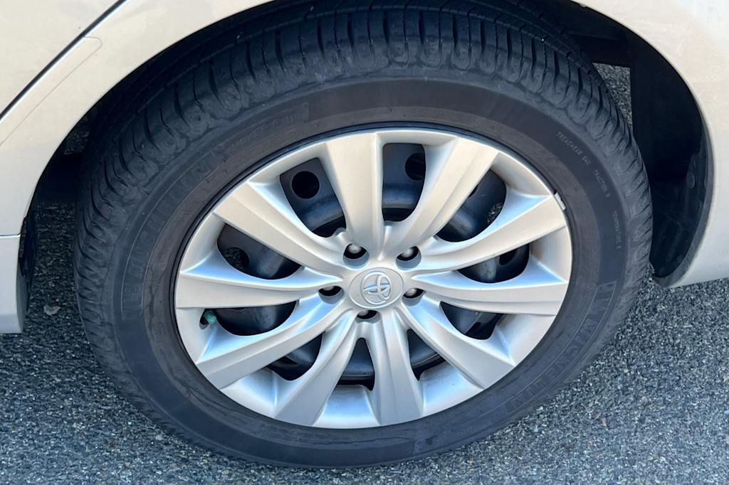 Thumbnail: 2012 Toyota Corolla - 23