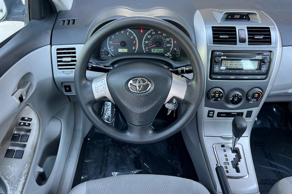 Thumbnail: 2012 Toyota Corolla - 12