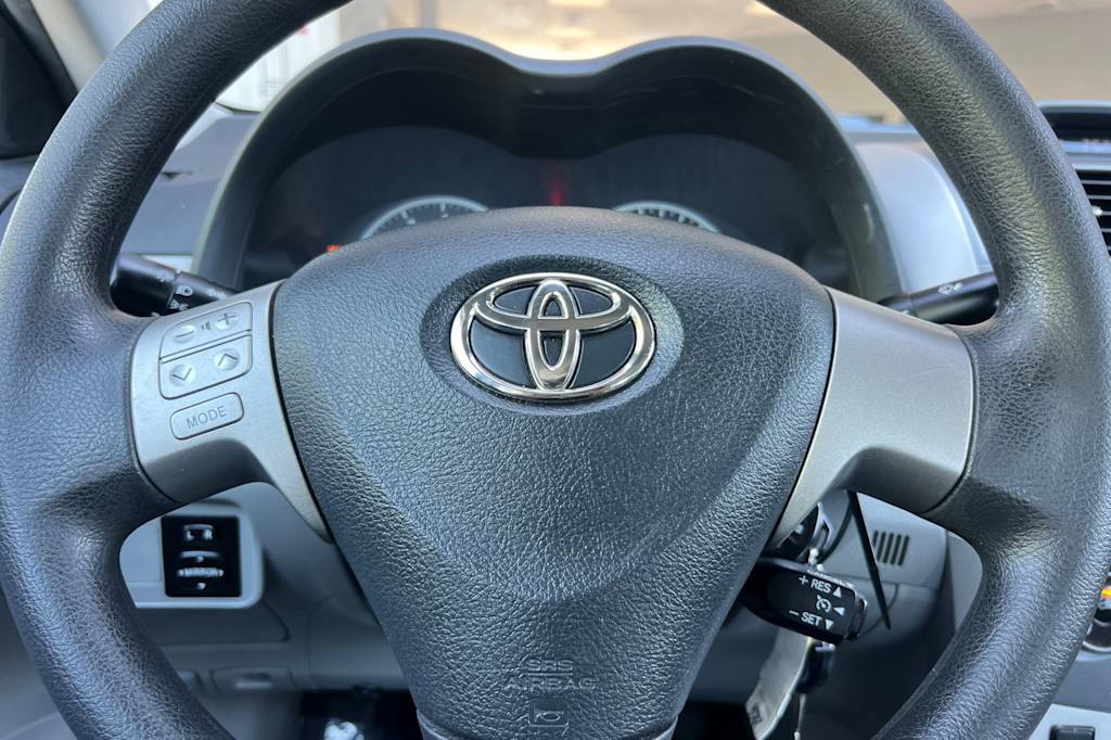 Thumbnail: 2012 Toyota Corolla - 26