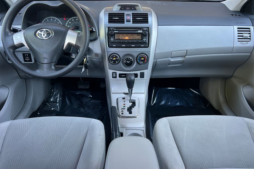 Thumbnail: 2012 Toyota Corolla - 2