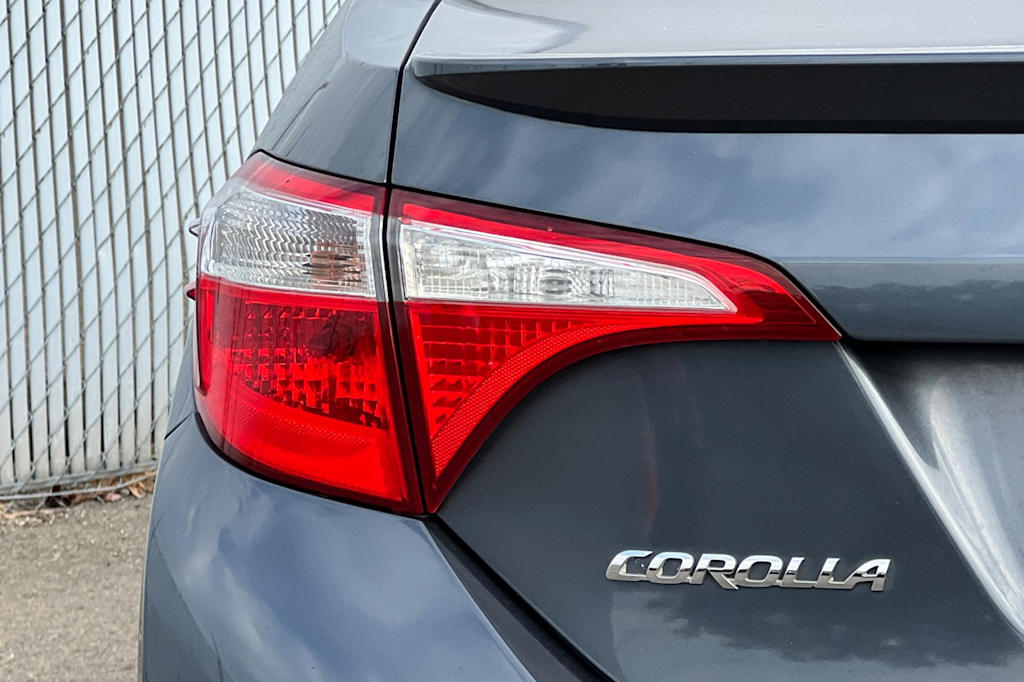 Thumbnail: 2015 Toyota Corolla - 24