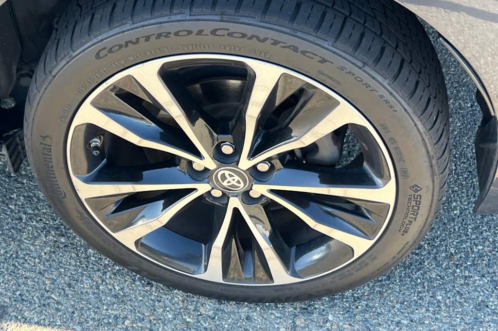 Thumbnail: 2017 Toyota Corolla - 23