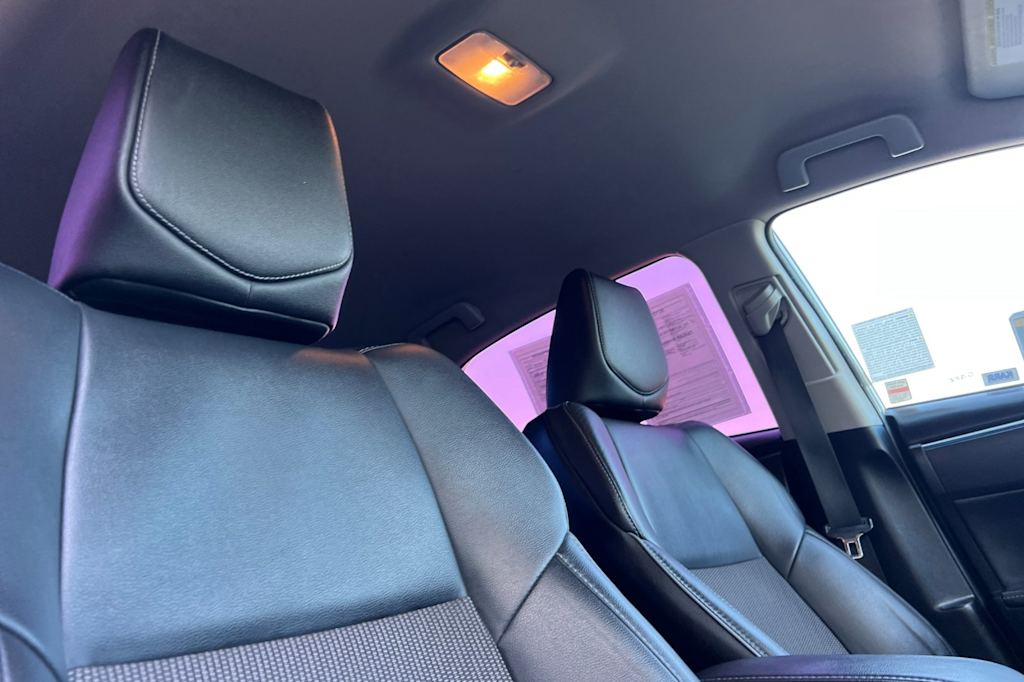 Thumbnail: 2015 Toyota Corolla - 9