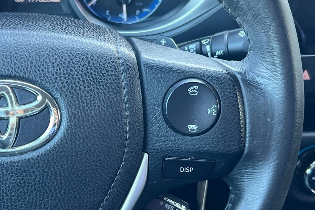 Thumbnail: 2015 Toyota Corolla - 27