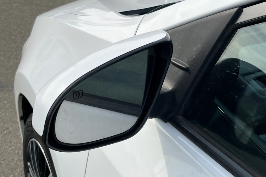 Thumbnail: 2016 Toyota Corolla - 9