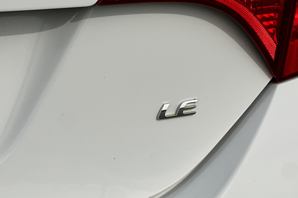 Thumbnail: 2016 Toyota Corolla - 7