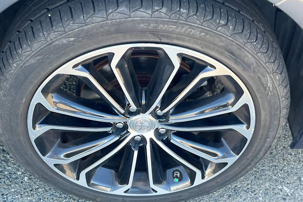Thumbnail: 2016 Toyota Corolla - 16