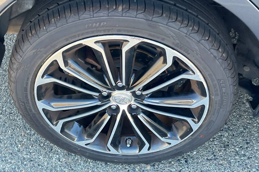 Thumbnail: 2016 Toyota Corolla - 18