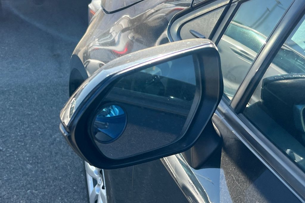 Thumbnail: 2022 Toyota Corolla - 12