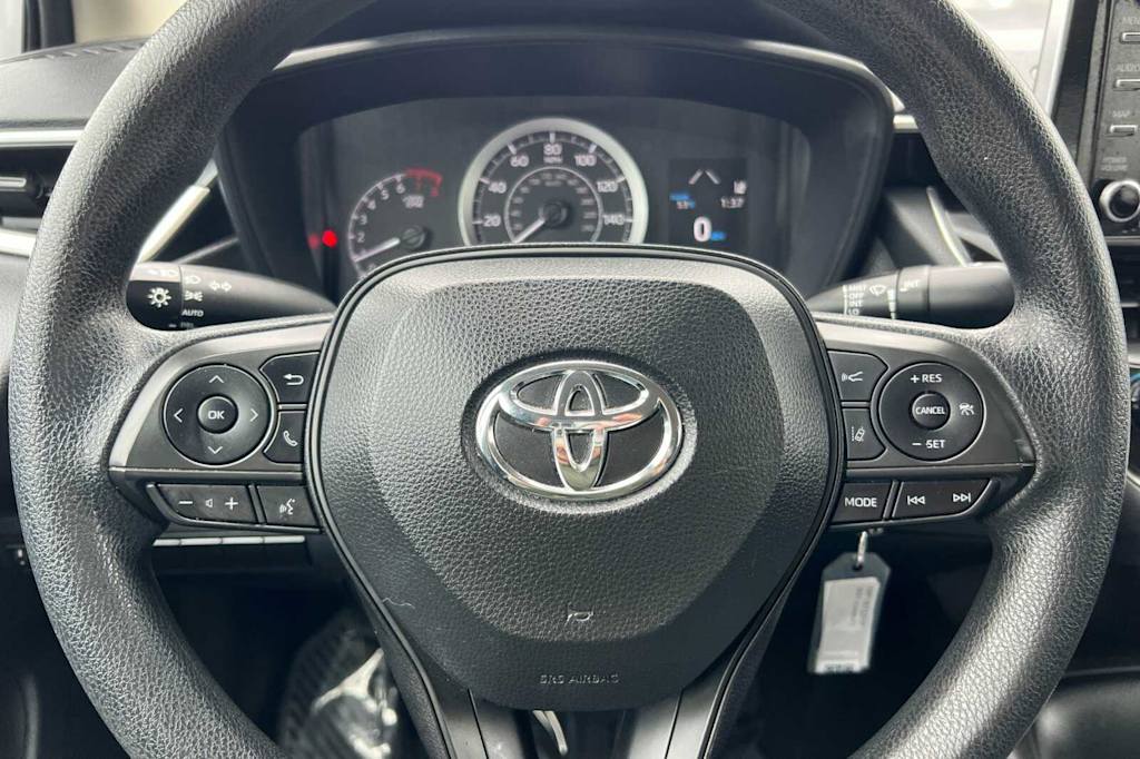 2021 Toyota Corolla LE 27