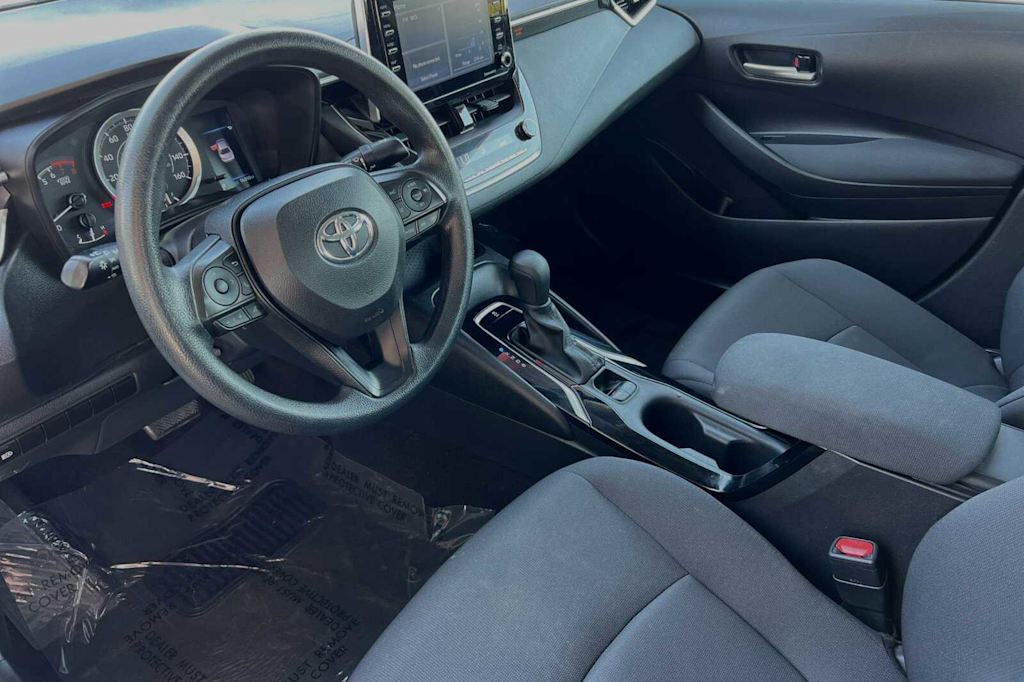 2021 Toyota Corolla LE 8