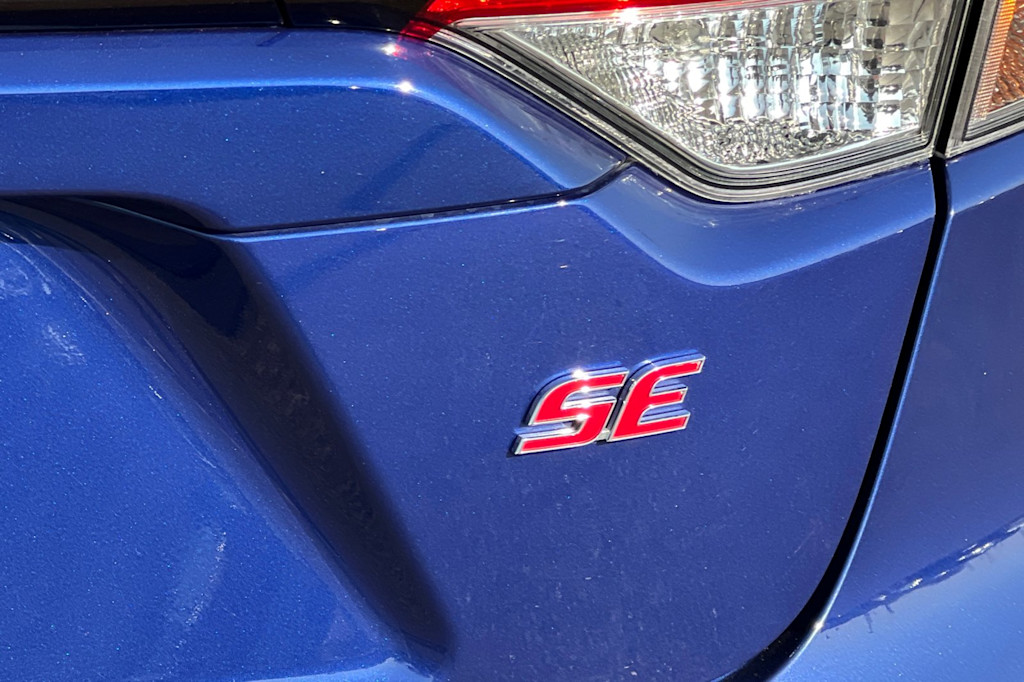 Thumbnail: 2021 Toyota Corolla - 25