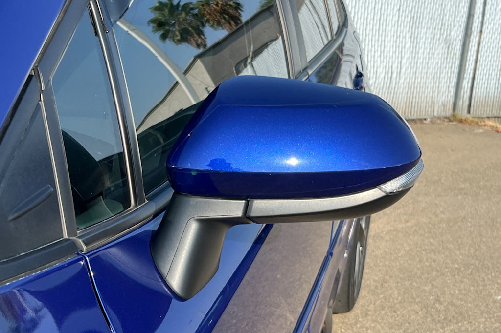 Thumbnail: 2021 Toyota Corolla - 16