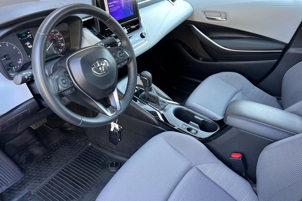 Thumbnail: 2025 Toyota Corolla - 8