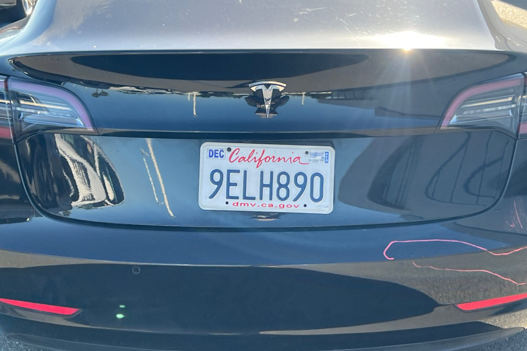 Thumbnail: 2021 Tesla Model 3 - 9