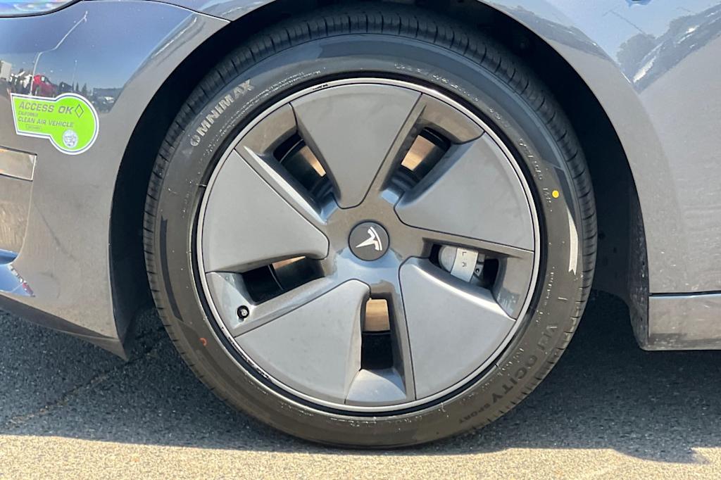 Thumbnail: 2023 Tesla Model 3 - 8