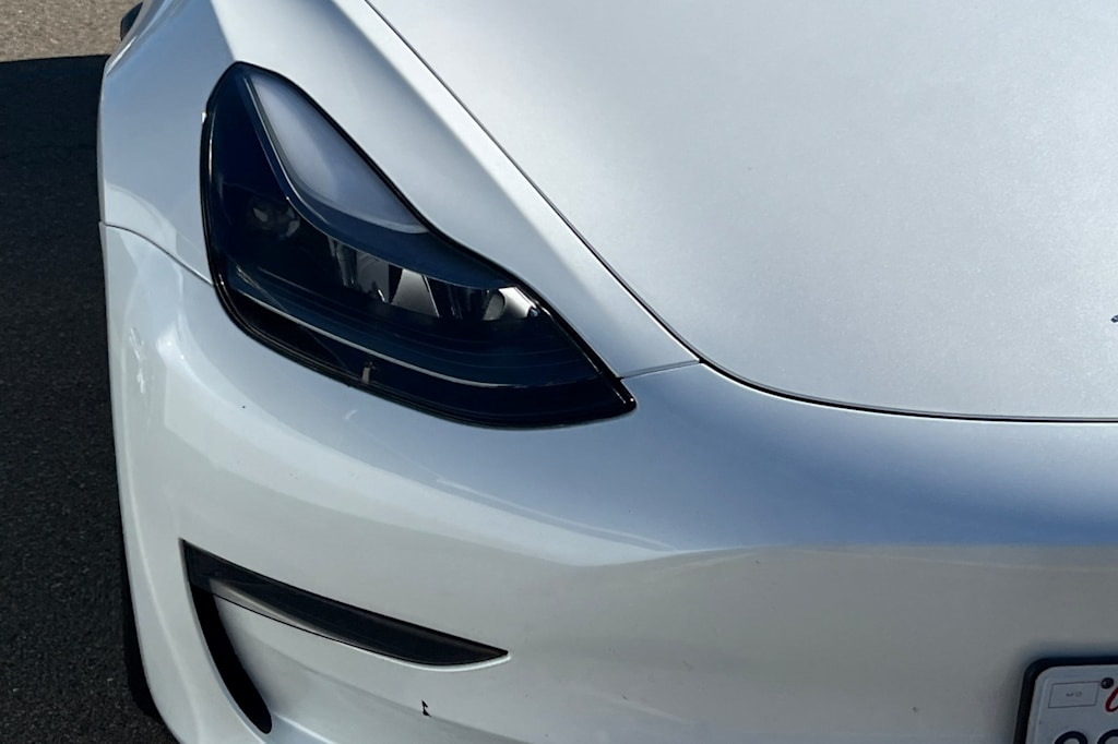 Thumbnail: 2023 Tesla Model 3 - 16