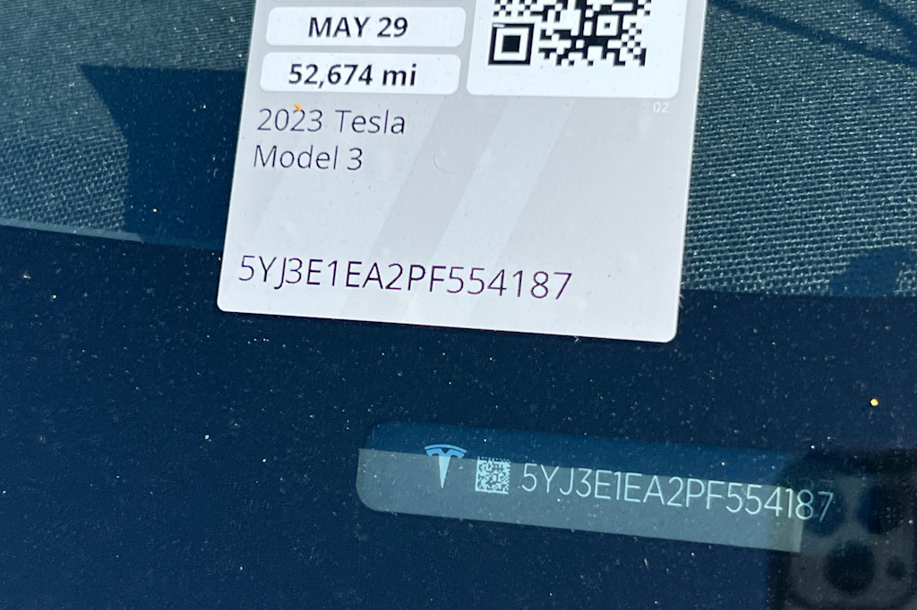 Thumbnail: 2023 Tesla Model 3 - 9