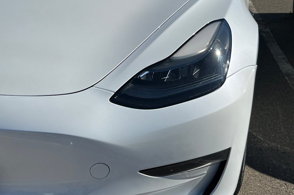 Thumbnail: 2023 Tesla Model 3 - 14