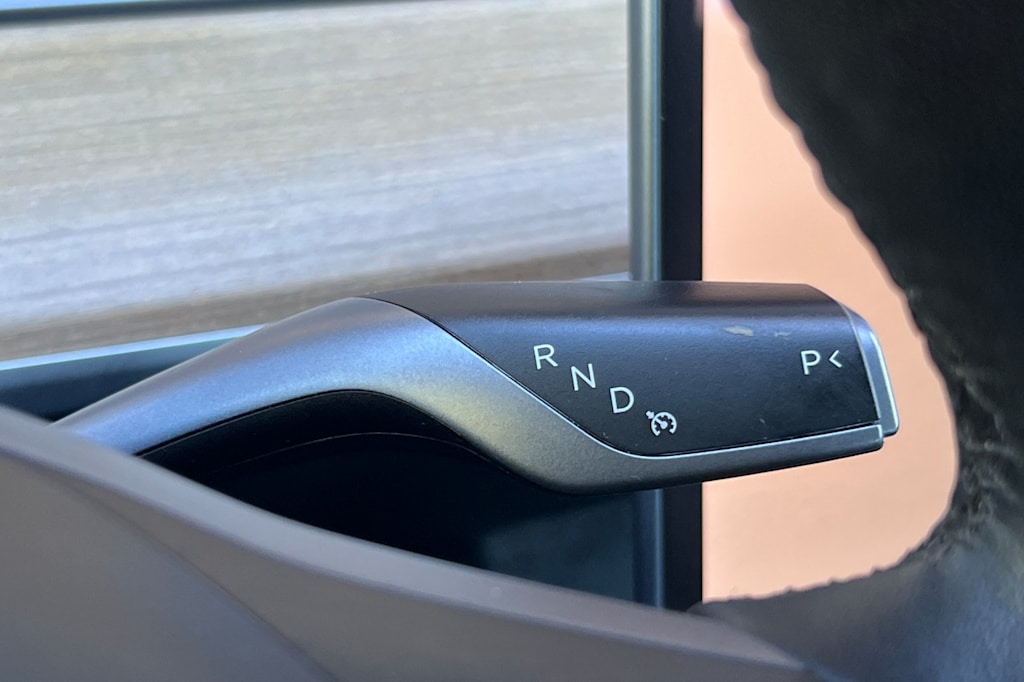 Thumbnail: 2023 Tesla Model 3 - 23