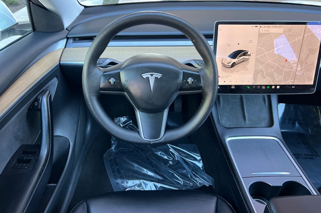 Thumbnail: 2023 Tesla Model 3 - 10
